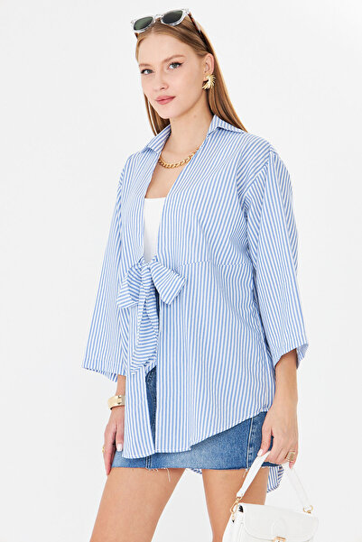 armonika Γυναικείο πουκάμισο κιμονό με μπλε ρίγες μπροστά ARM-25Y001085