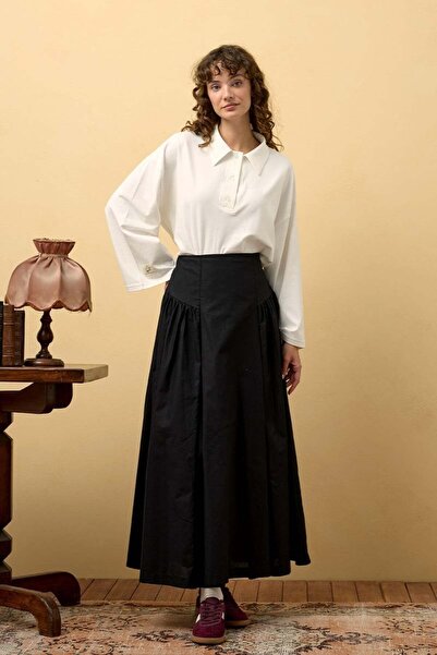 Ceylan Otantik Black Pleated Detail Skirt