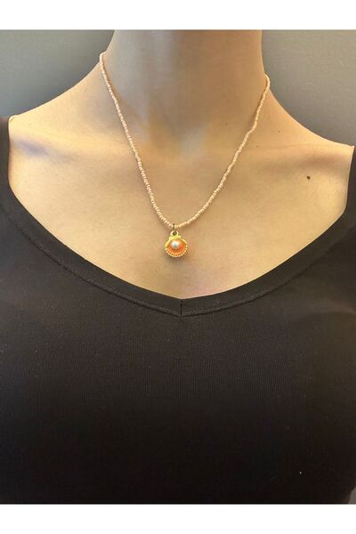 Gönülden Tasarım قلادة نسائية من اللؤلؤ الفولاذي مع خرز على شكل محار 21 سم