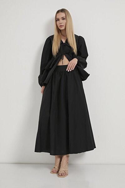 Arma Life Women's Side Zipper Pleated Black Loose Long Skirt