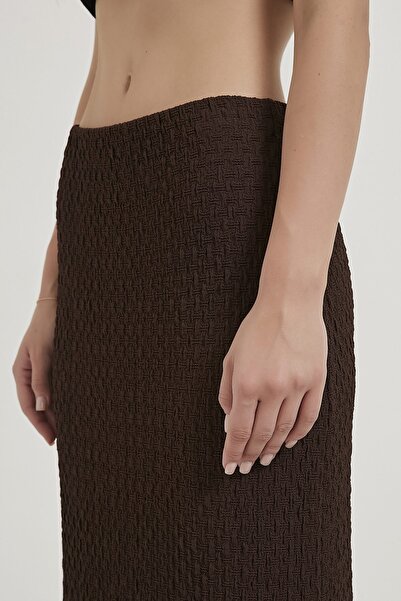 Arma Life Дамска еластична талия, базова, с цепка, дълга пола в цвят кафе