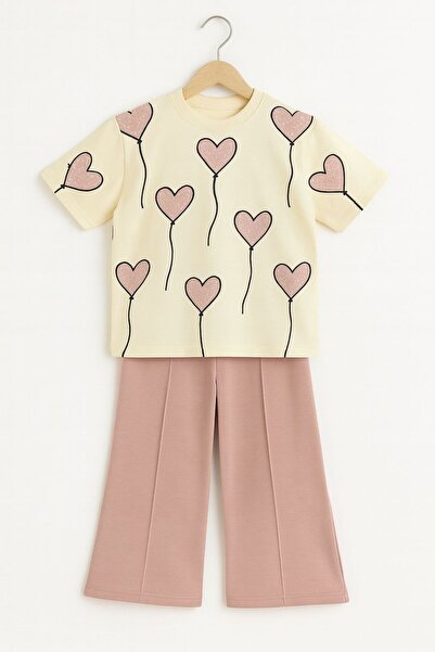 tunays shopping Spanish Leg Heart Printed T-Shrit Girl's Bottom-Top Set