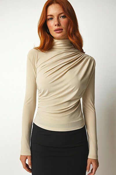 unika boutique بلوزة رملية ذات ياقة عالية ومزينة برباط أسود للسيدات