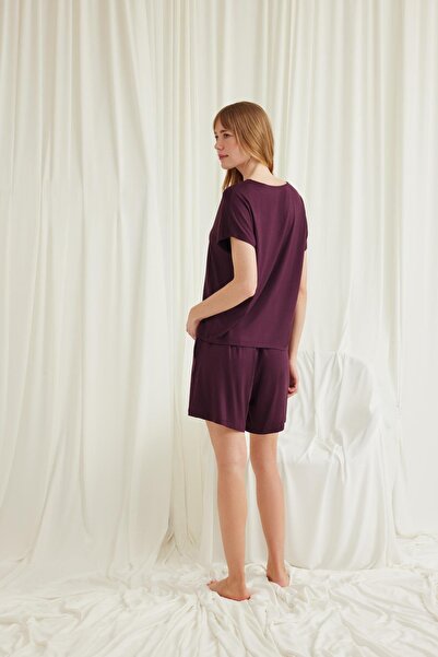 MONAMİSE Women's short-sleeve lace-trimmed v-neck pajama set with shorts, burgundy