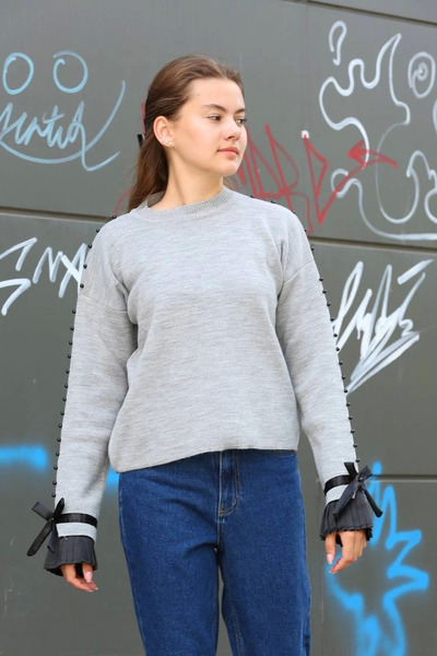 Ethab Ticaret Detailed sweater gray with beads