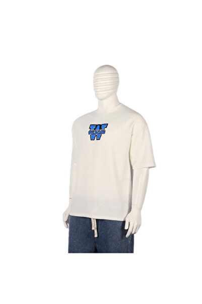 Red Planet Oversize T-Shirt with Letter W Print