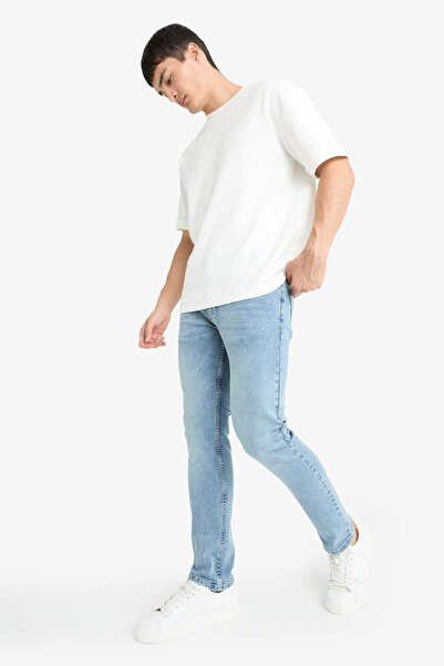 DeFacto Pedro Slim Fit Dar Kalıp Normal Bel Dar Paça Jean Pantolon G2614AX25AU