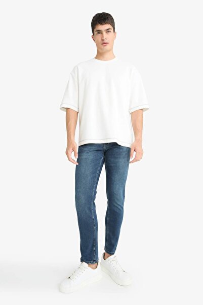 DeFacto Pedro Slim Fit Dar Kalıp Normal Bel Dar Paça Jean Pantolon G2235AX25AU