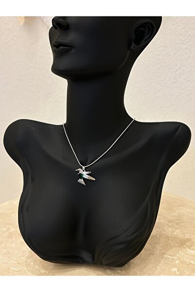 Çiğdem Koçak Jewellery • Renk: Gümüş tonlu zincir, yeşil kalp şeklinde taş, ş...