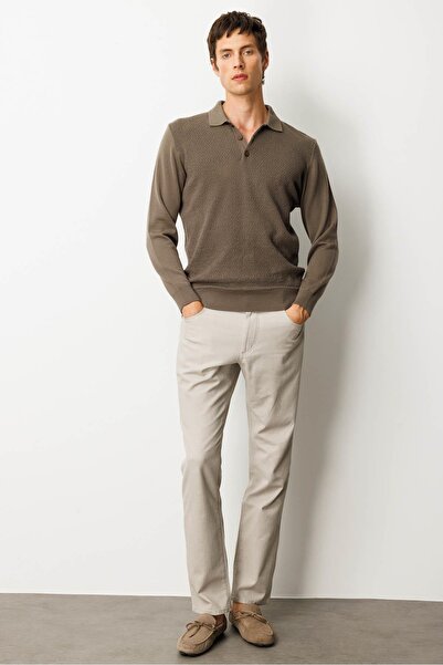 Desen Triko Ανδρικό πλεκτό πουλόβερ με λαιμόκοψη πόλο με διαμάντια μπροστά βιζόν