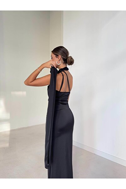 modaçelikler Tek Omuz Sırtı Asimetrik Detay Kendinden Kuşaklı Saten Midi Dıamante Siyah Kadın Elbise 26K085