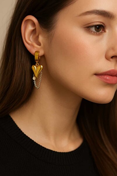 BY YASİN TOPÇU Çelik Kalp Zinciri Sallantılı Halka Küpe – Altın & Gümüş Ahenk