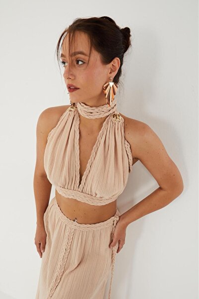 CAN ÇAPAR تنورة ماكسي نسائية بفتحة جانبية وتوب قصير بتفاصيل شبكية مع ربطة، طق...