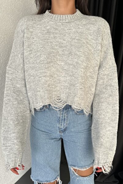 Noi Belis Flowy Detailed Crew Neck Crop Length Knitwear Sweater Aw25Kz0047