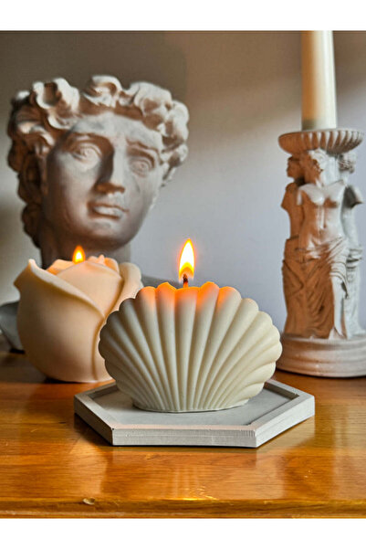 Shella Candle