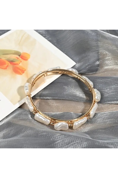 Ayzen pearl bracelet