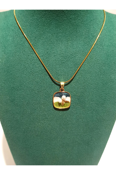 Monalisa Home قلادة فاخرة ذات لون ذهبي