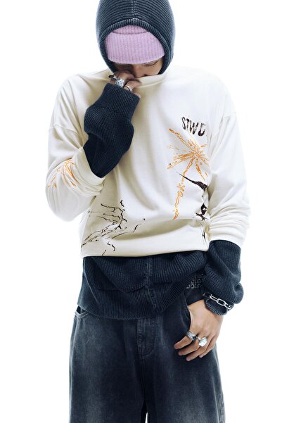 Pull & Bear STWD mermer görünümlü grafik baskılı tişört