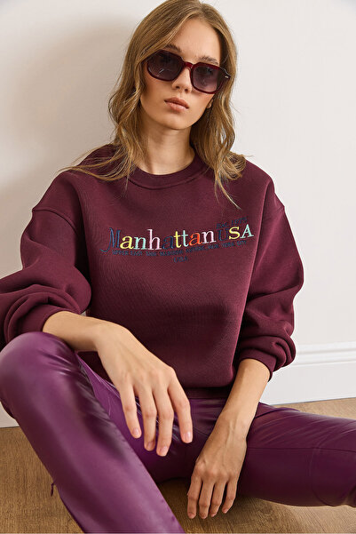 Olalook Women's Burgundy Embroidered Embroidered Sweatshirt Swt-19000754
