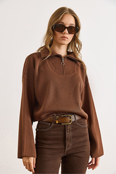 Olalook Дамски кафяв пуловер с цип, висока яка и къс ръкав KZK-19000854