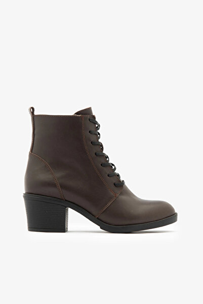 SAYL Γυναικείες μπότες με τακούνι σε καφέ γνήσιο δέρμα με κορδόνια με φερμουά...