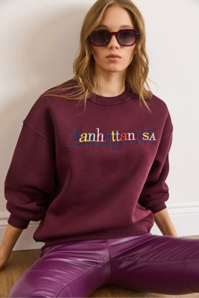 Olalook Women's Burgundy Embroidered Embroidered Sweatshirt Swt-19000754