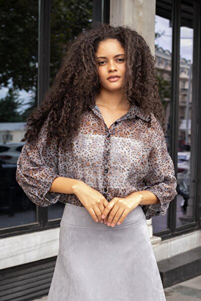 Jument Women's Collared Off-Shoulder Loose Shirt-Black Glitter