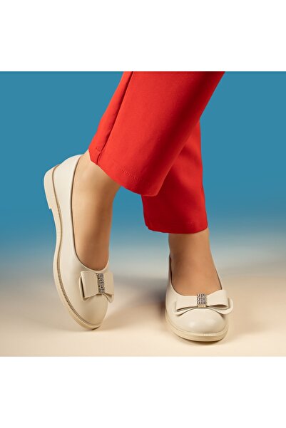 Modlet.ro Γυναικείες μπεζ Μπαλαρίνα με μεταλλικές λεπτομέρειες MOD11014