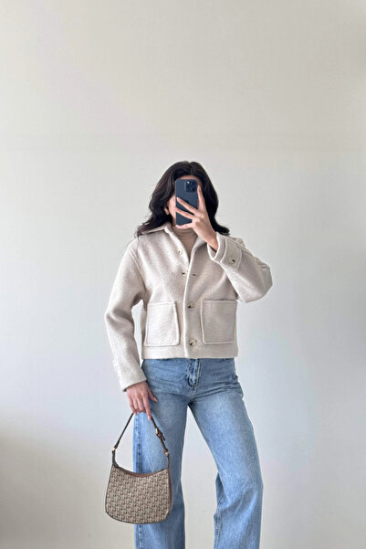 Eka Jachetă de damă bej cu buzunar dublu 0011-1065