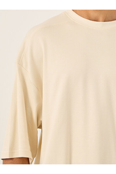 Styli Boxy Fit Printed T-Shirt and Oversized Shorts Co-Ords