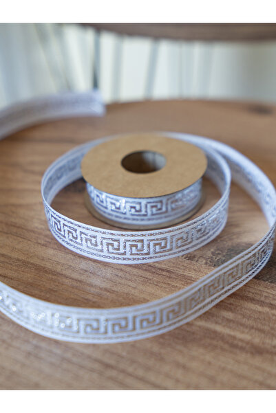 FANTASTIC KURDELE Panglică fantastică cu sclipici - 1,5 cm x 5 m |   Panglică elegantă și strălucitoare cu detalii