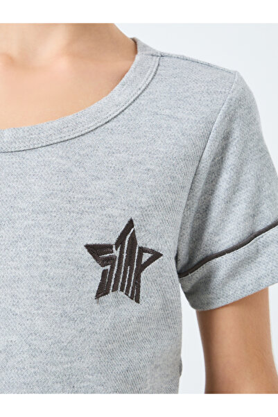 Take Two By Styli Boys Grey Star Print T-Shirt and Pyjama Set