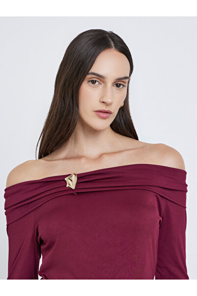 Styli Burgundy Off-Shoulder Long Sleeve Knit Top