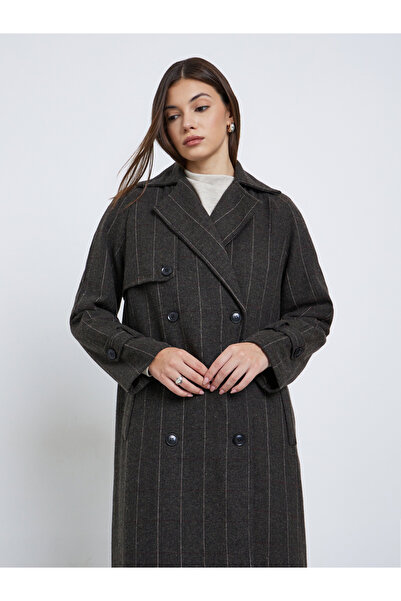 Styli Pinstripe Regular Fit Buttoned Midi Coat