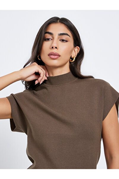 Styli Brown Knit Top with Short Sleeves