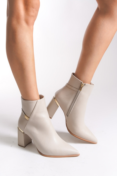 Riccon Γυναικείες μπότες με μυτερή μύτη 0012060 Μπεζ