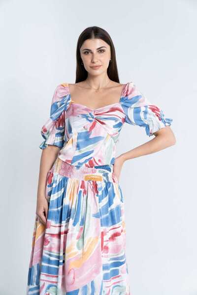 mica Floral Puff Sleeve Short Top