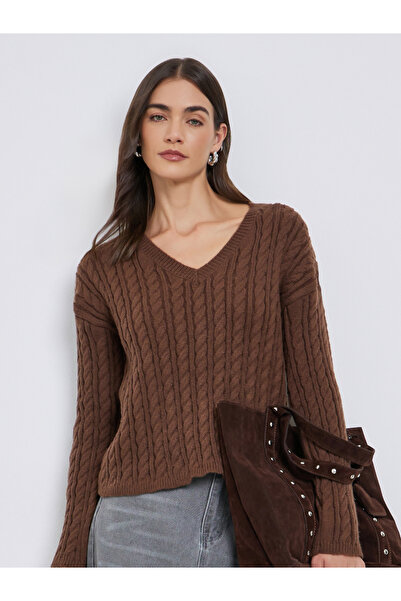 Styli Brown V Neck Cable Knit Sweater