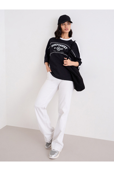 Styli Graphic Print Oversized T-Shirt with Piping Detail