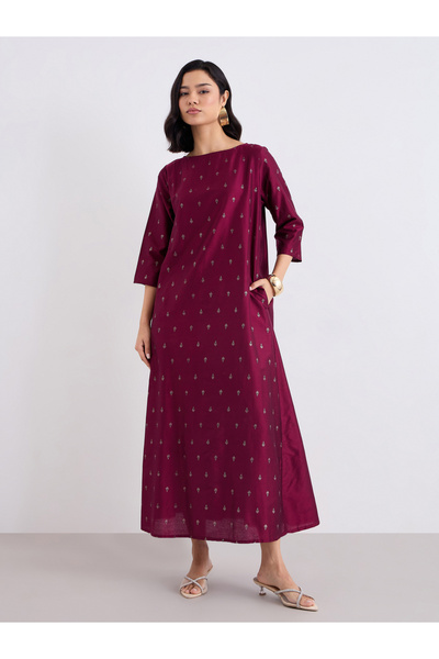 Styli Textured Foil Print Flared Jalabiya