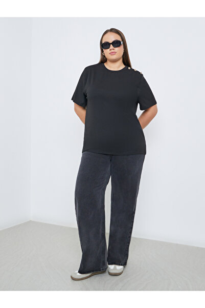 Styli Plus Size Shoulder Button T-Shirt