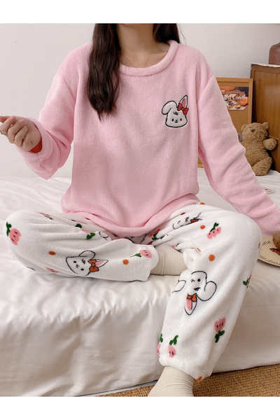 Take Two By Styli Women Flano Graphic Print Top and Pjama Set