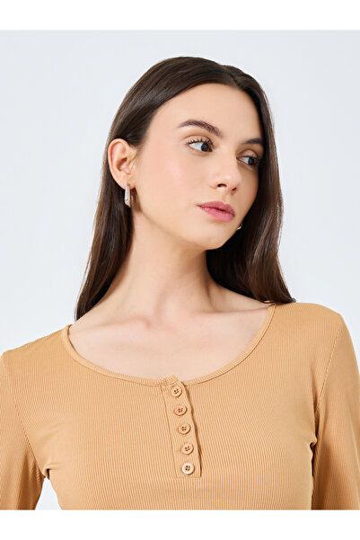 Take Two By Styli Crew Neck Buttoned Ribbed Knit Top