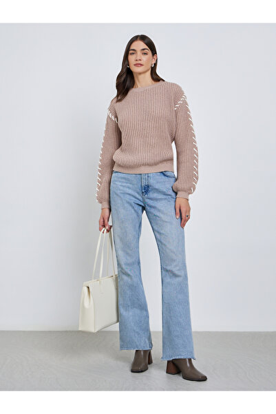 Styli Beige Chunky Knit Sweater with Stitch Detail
