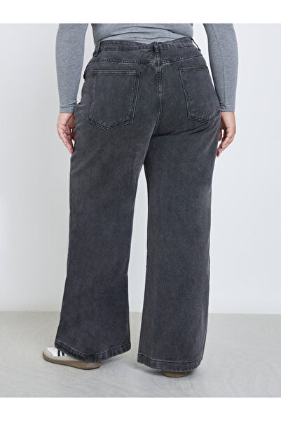 Styli Plus Mid Rise Wide Leg Jeans