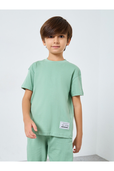 Styli Boys Green Solid T-Shirt and Joggers Set