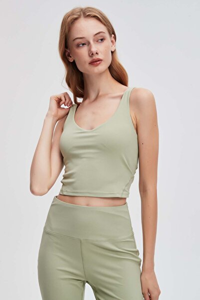 menta Solid Strappy Top