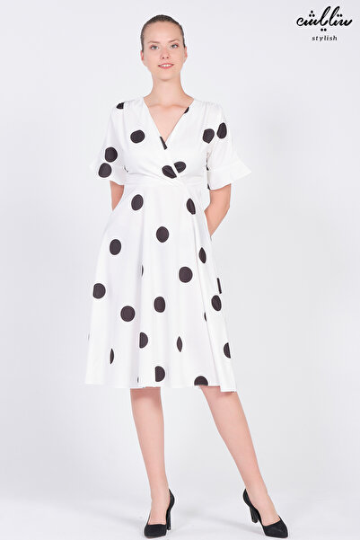 Stylish فستان ميدي باللون الأبيض ياقة شكل V