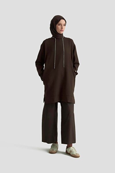 Armine 25Kt436 Brown Women's Tunic with Stone Lace Detail on the Collar and Ribbed Sleeves