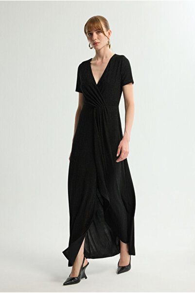 Love My Body Büzgü Detaylı Kısa Kollu Örme Elbise